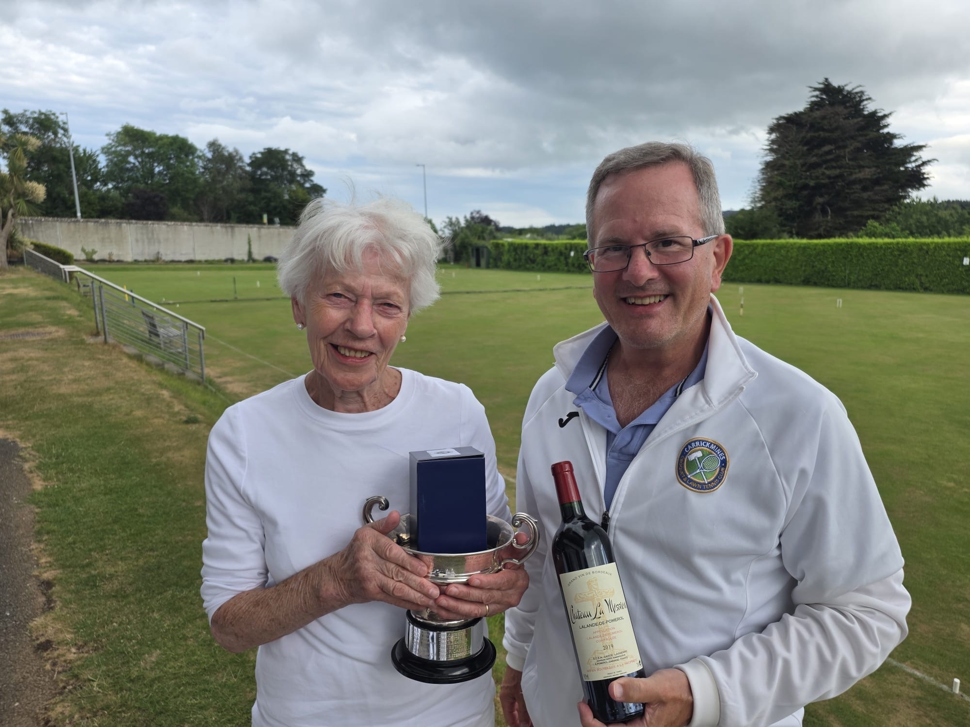 Jane O'Neill Duff Mathews & Hilary Webb Winner